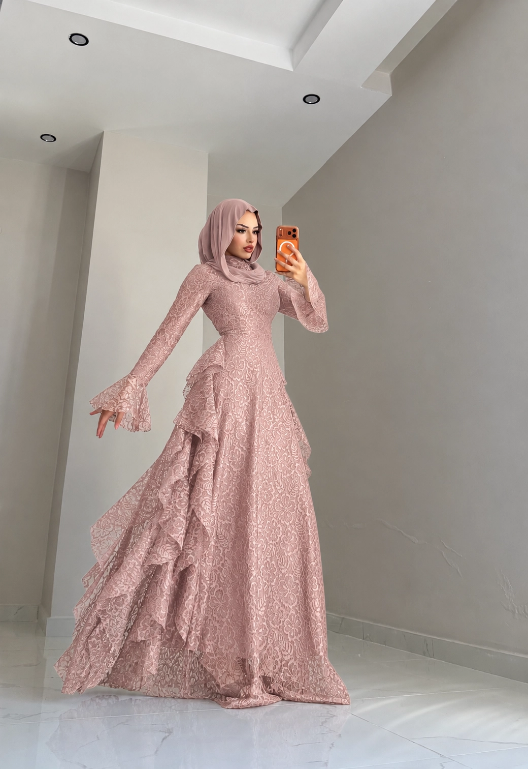 “RUKİA ELZA” Pinterest dantel elbise 