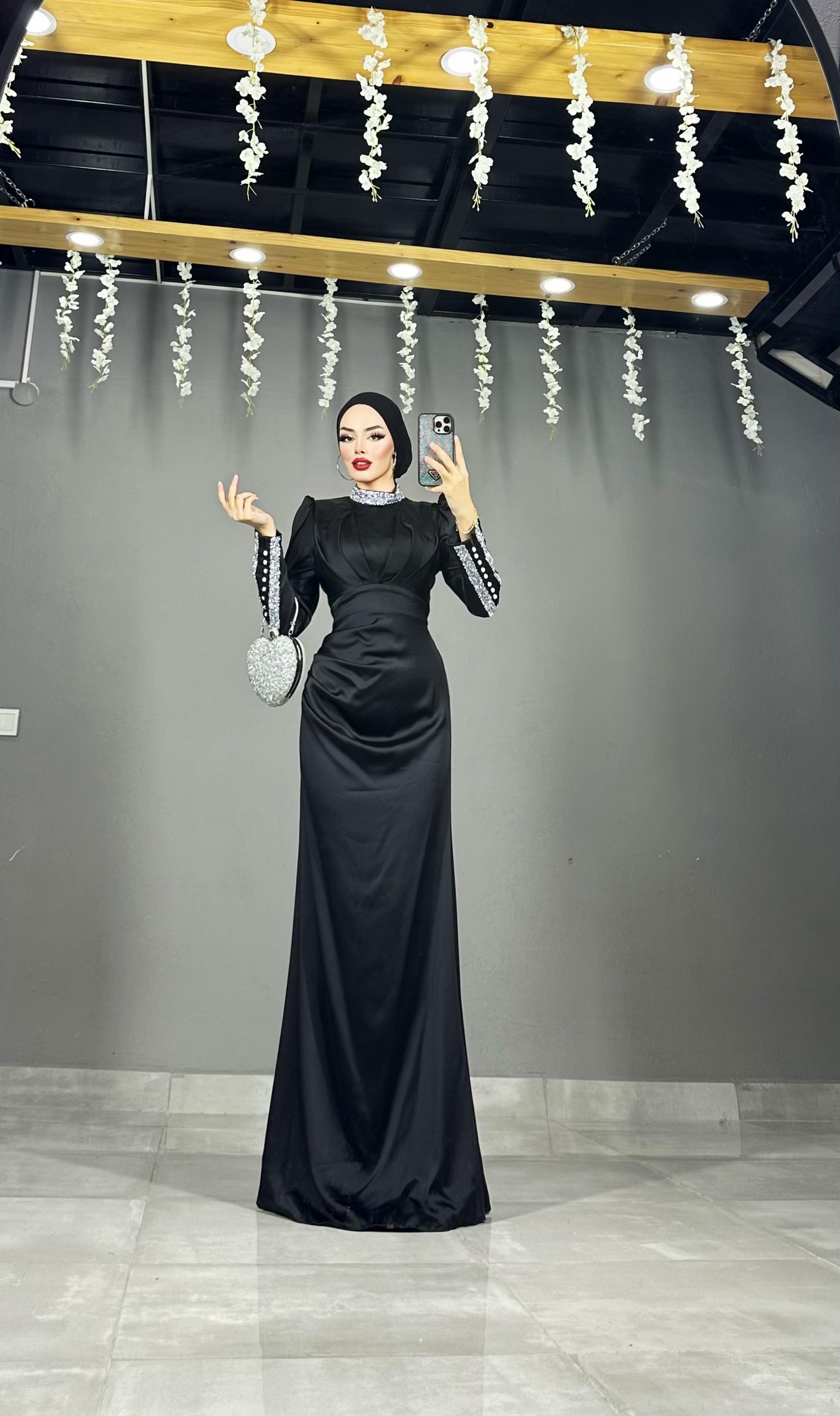 Kolu Taşlı Balık abiye