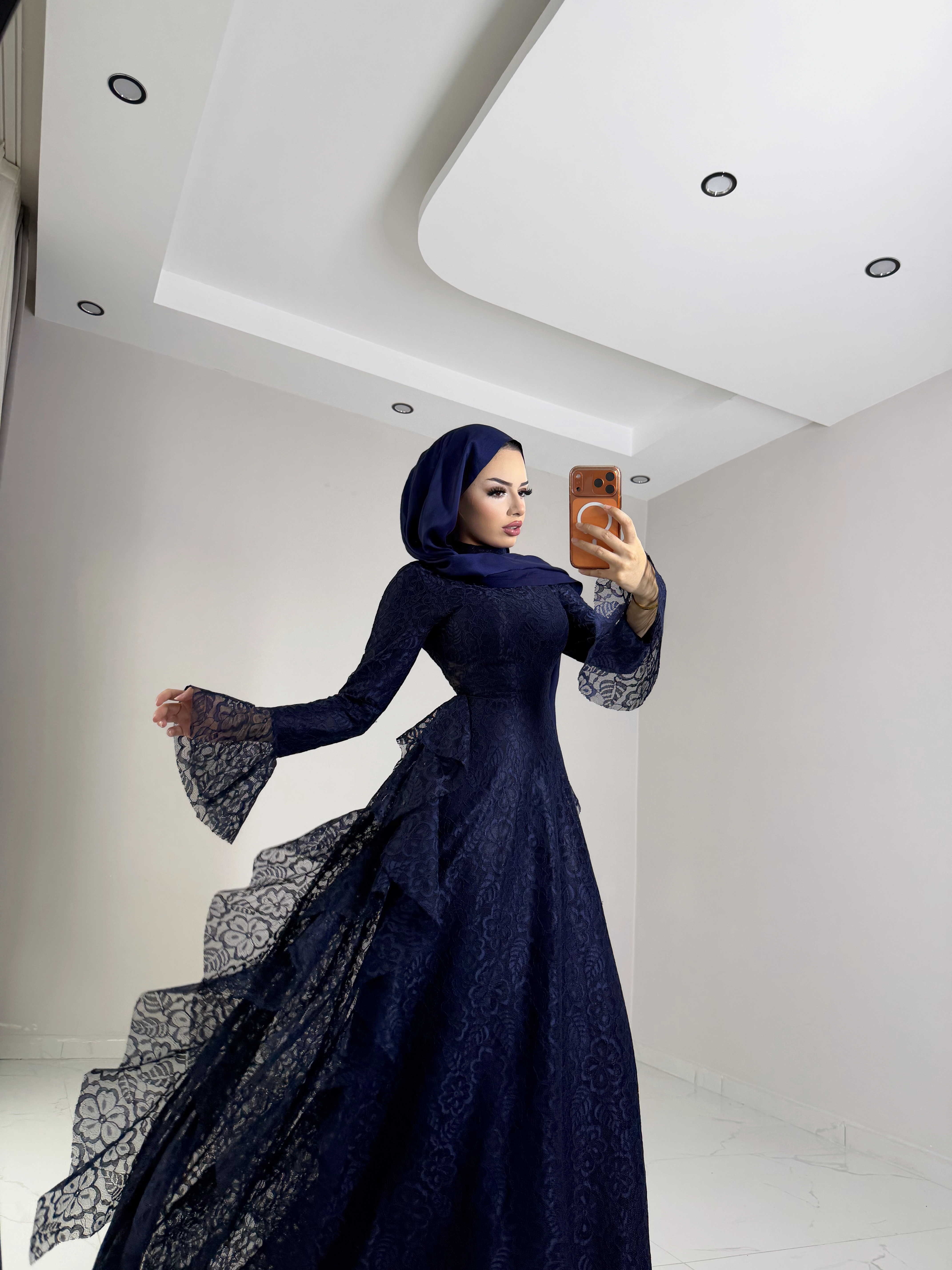“RUKİA ELZA” Pinterest dantel elbise  