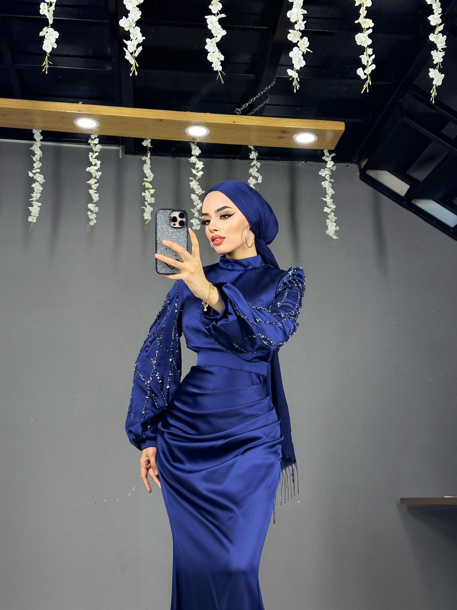 MAYA Balık Saten Abiye