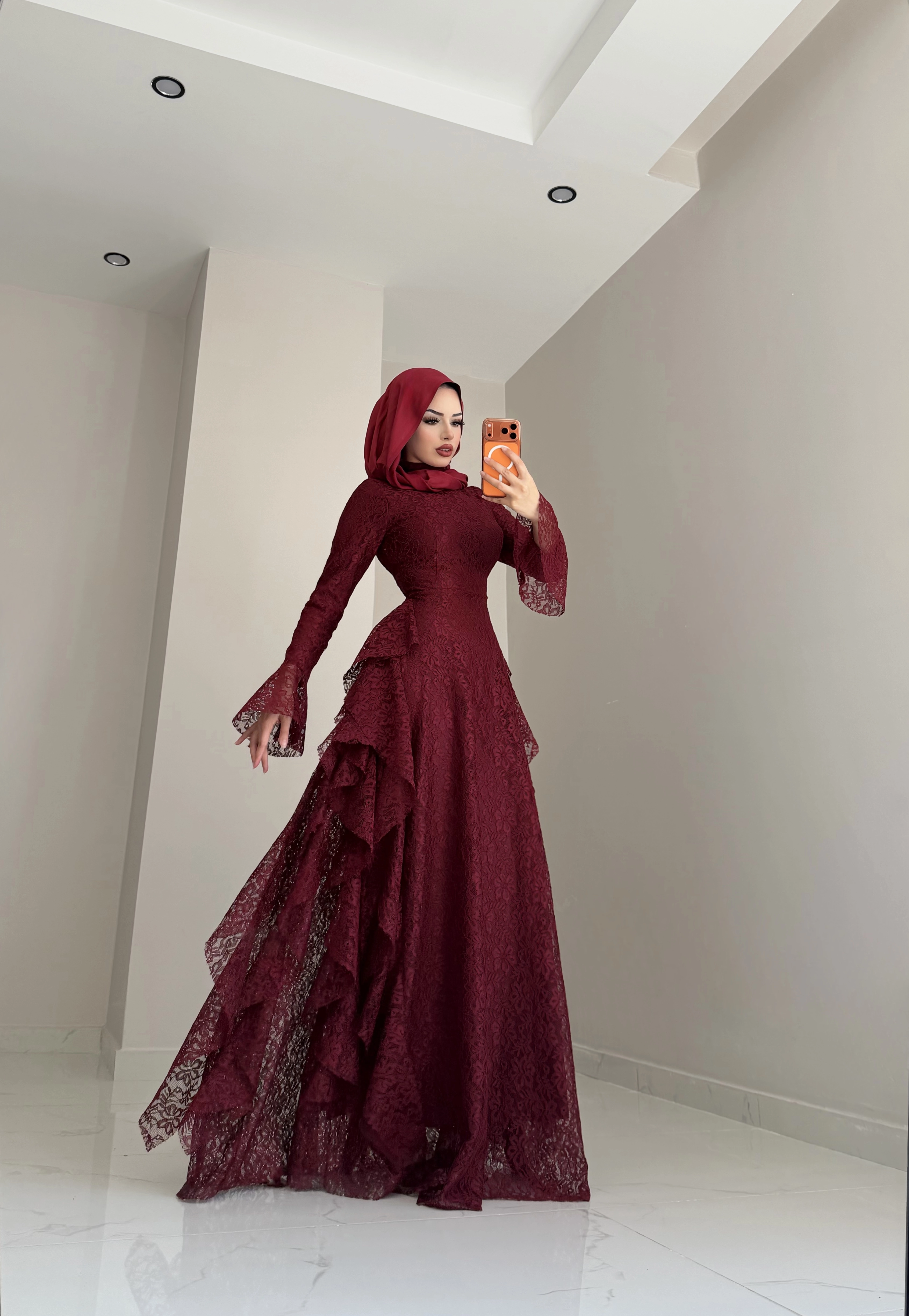 “RUKİA ELZA” Pinterest dantel elbise 