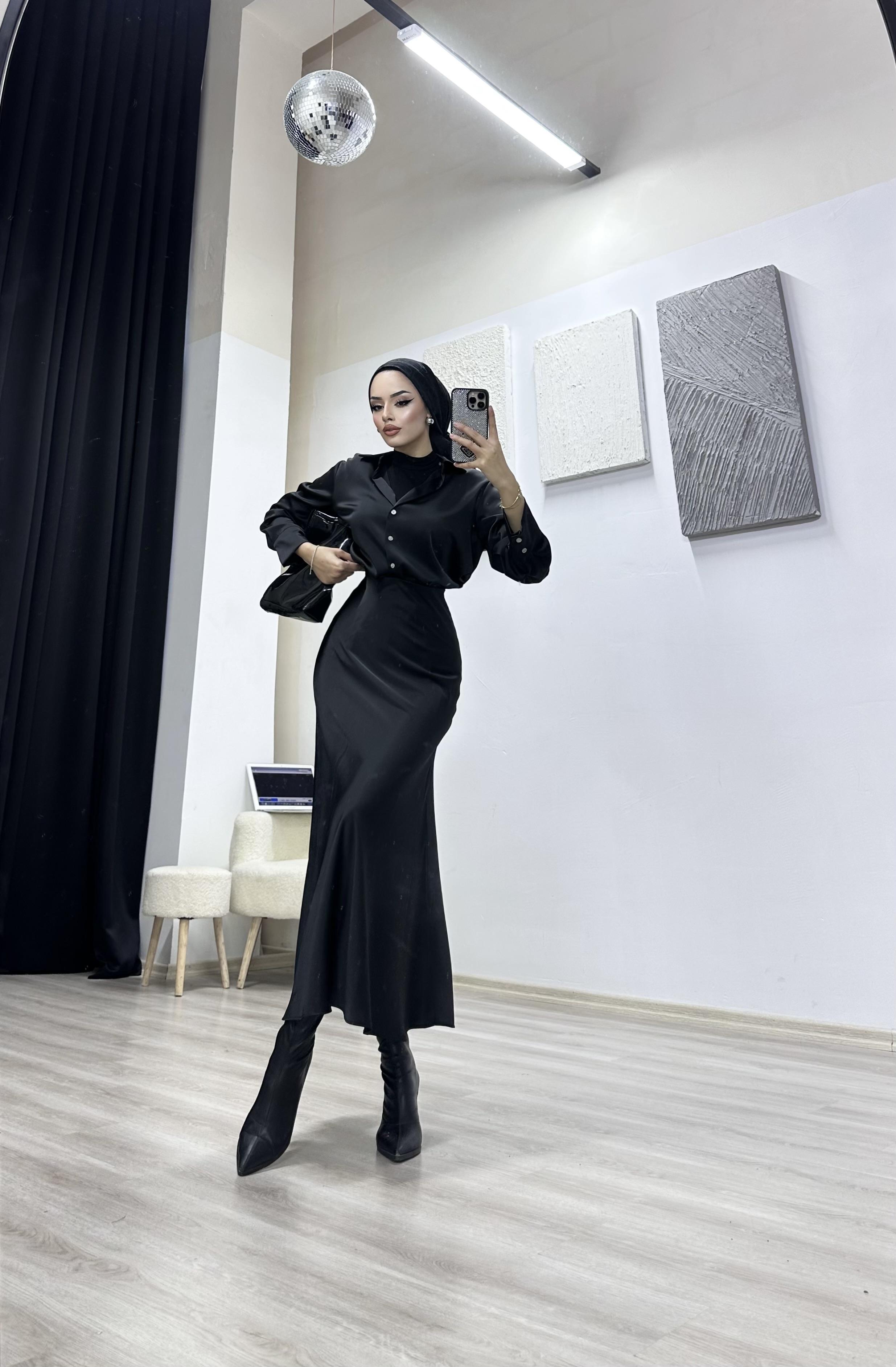 Siyah Saten Takım