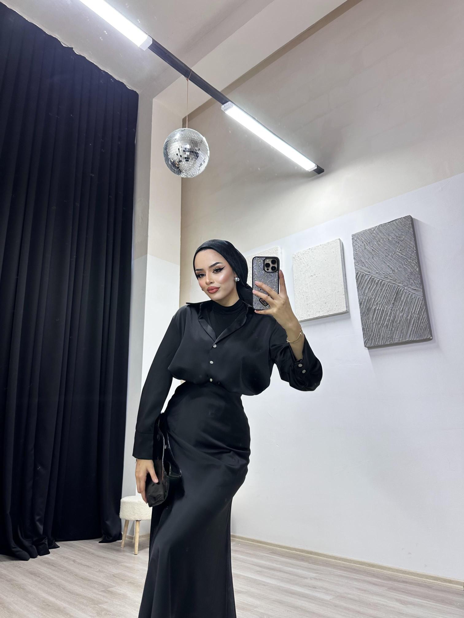 Siyah Saten Takım