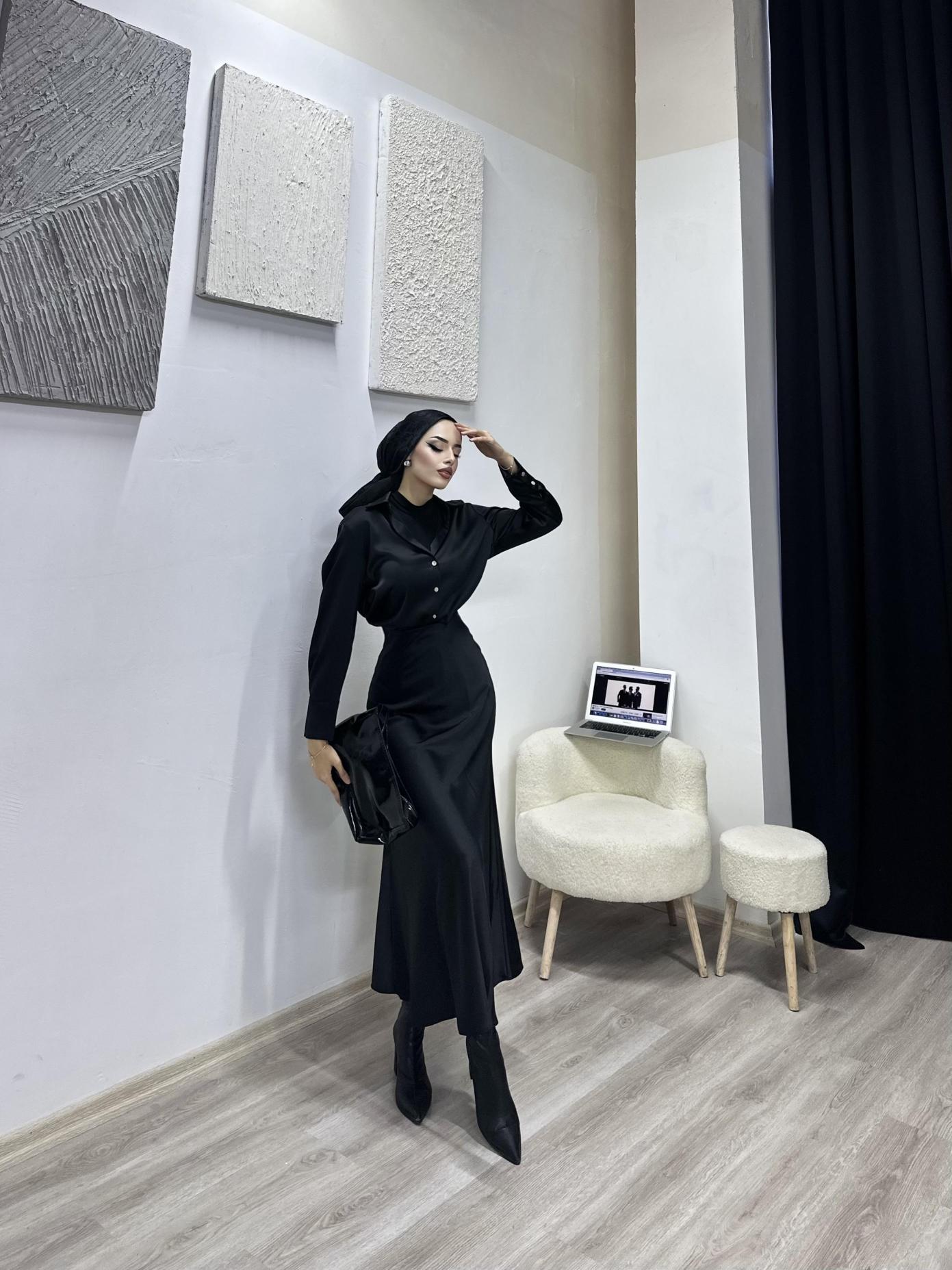 Siyah Saten Takım