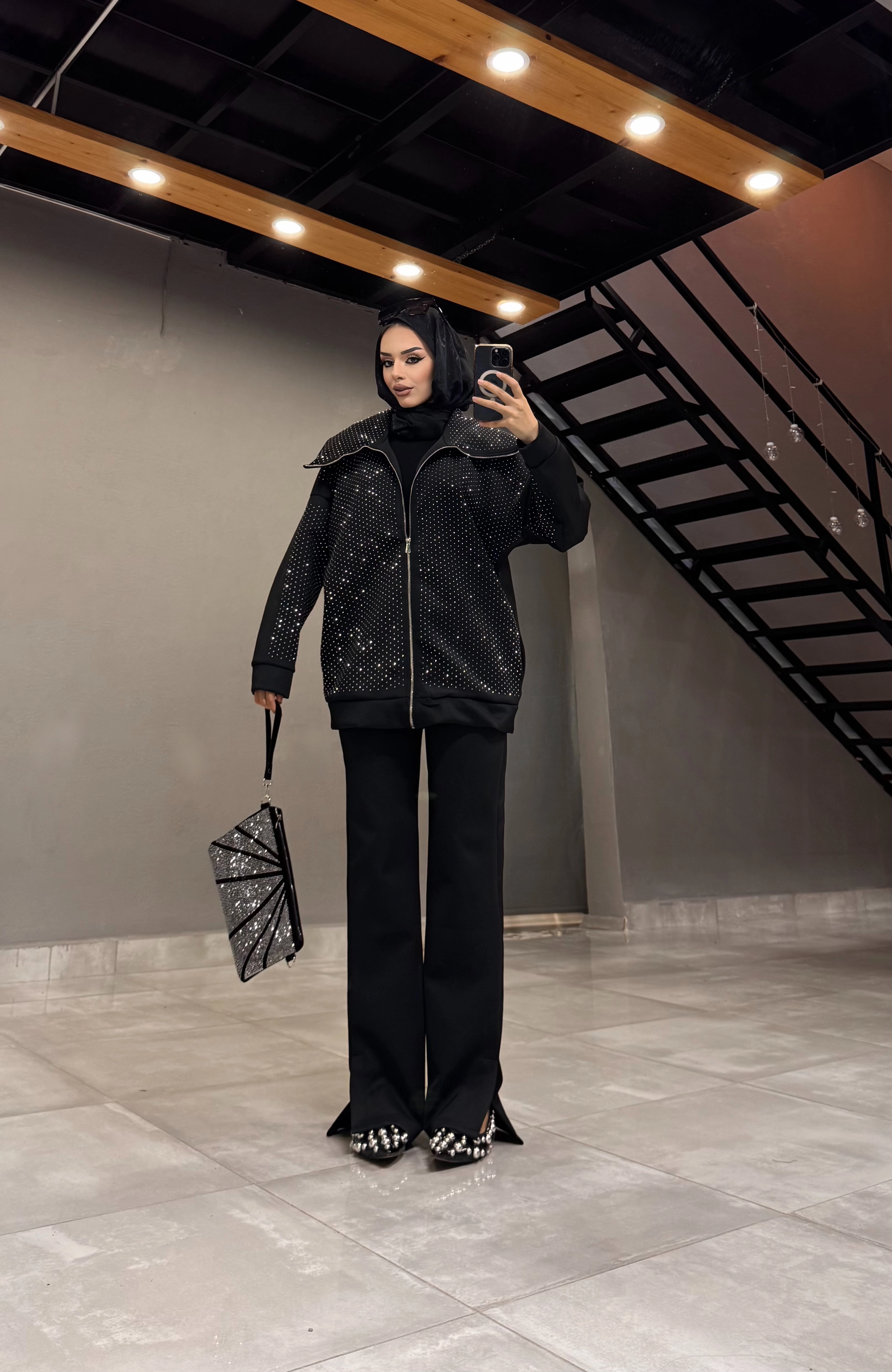 GLAMORA IŞILTILI TAŞ İŞLEMELİ TAKIM