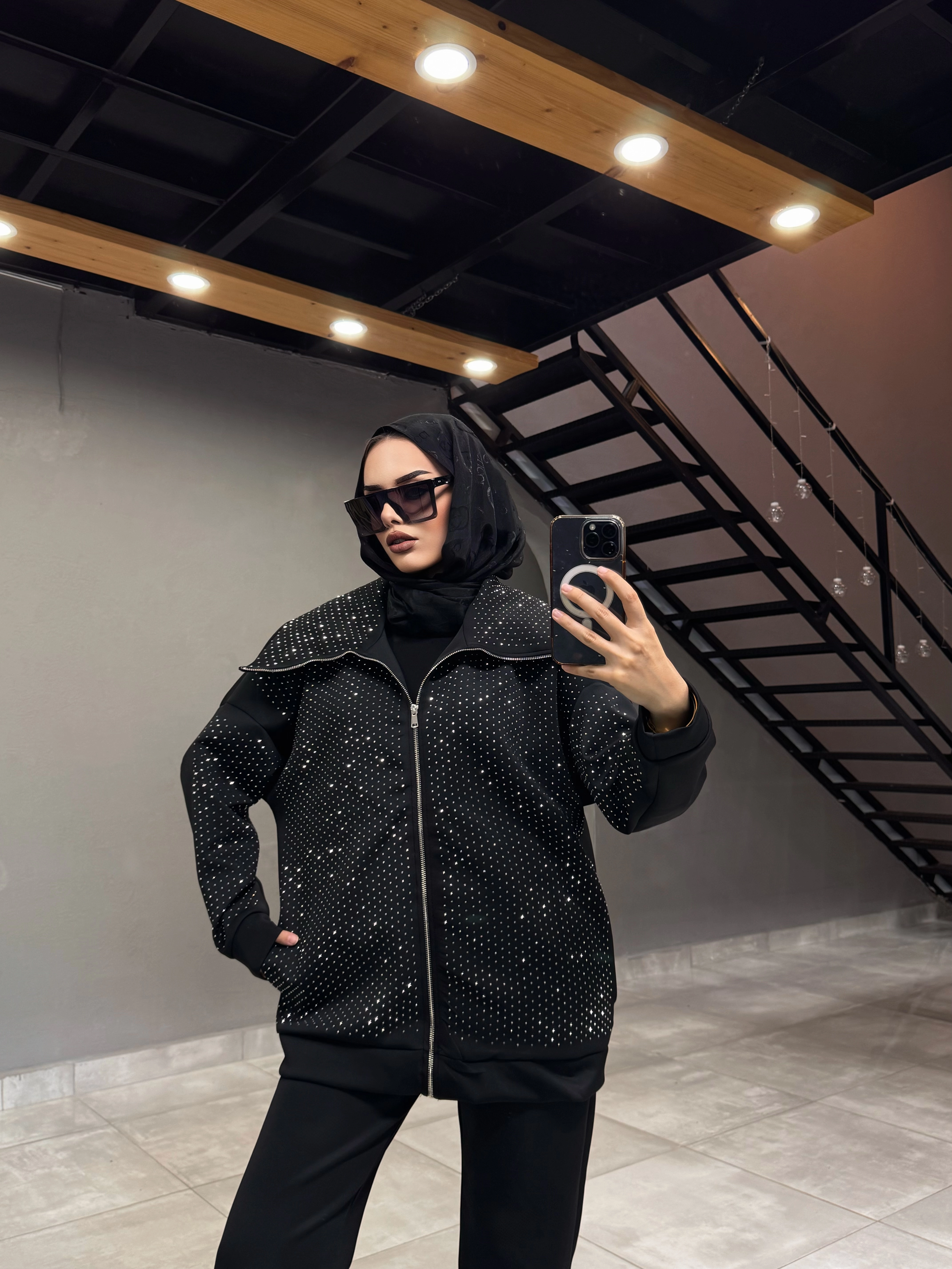 GLAMORA IŞILTILI TAŞ İŞLEMELİ TAKIM