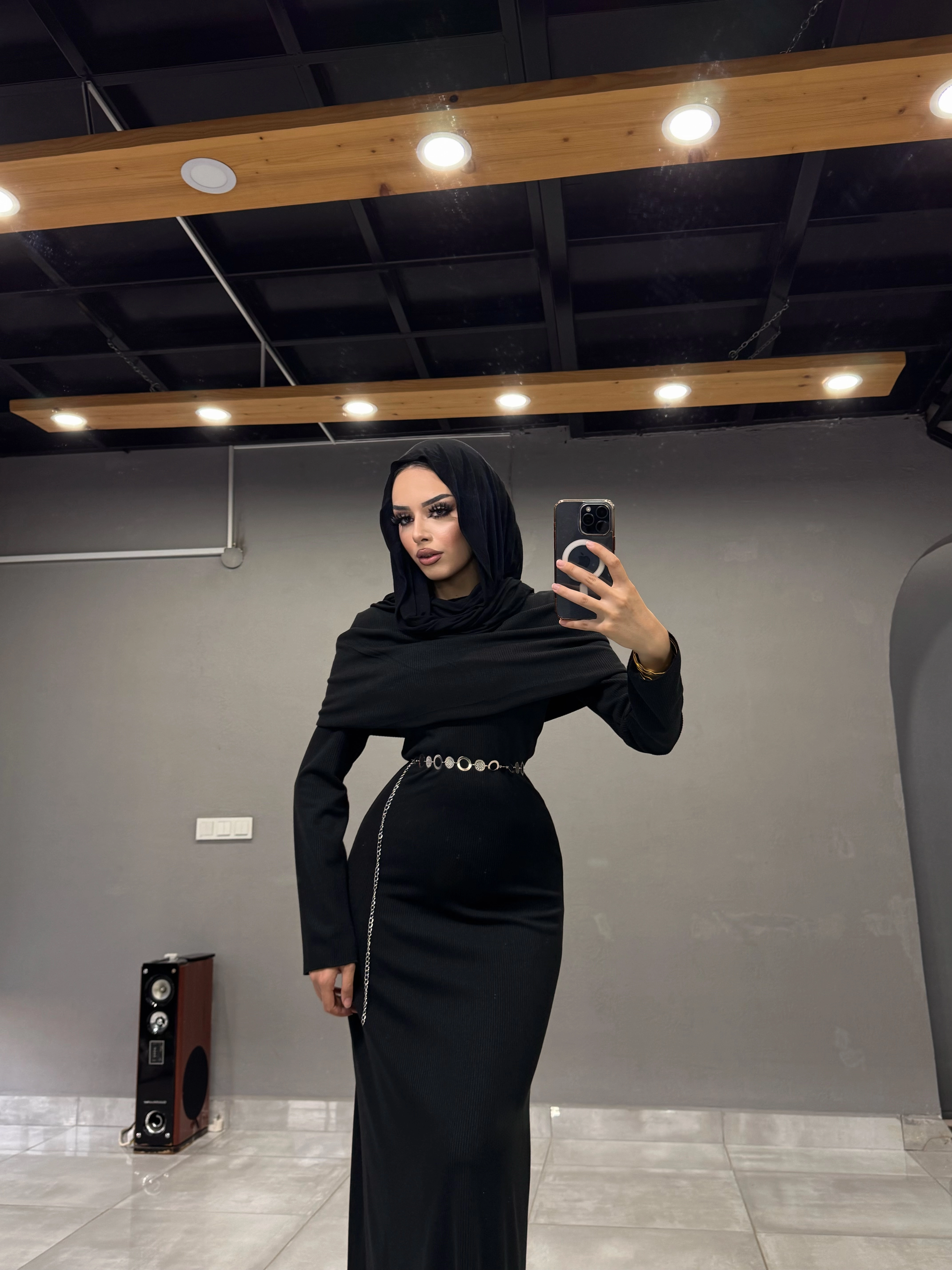 KALEM METAL KEMERLİ ÖRME ELBİSE 