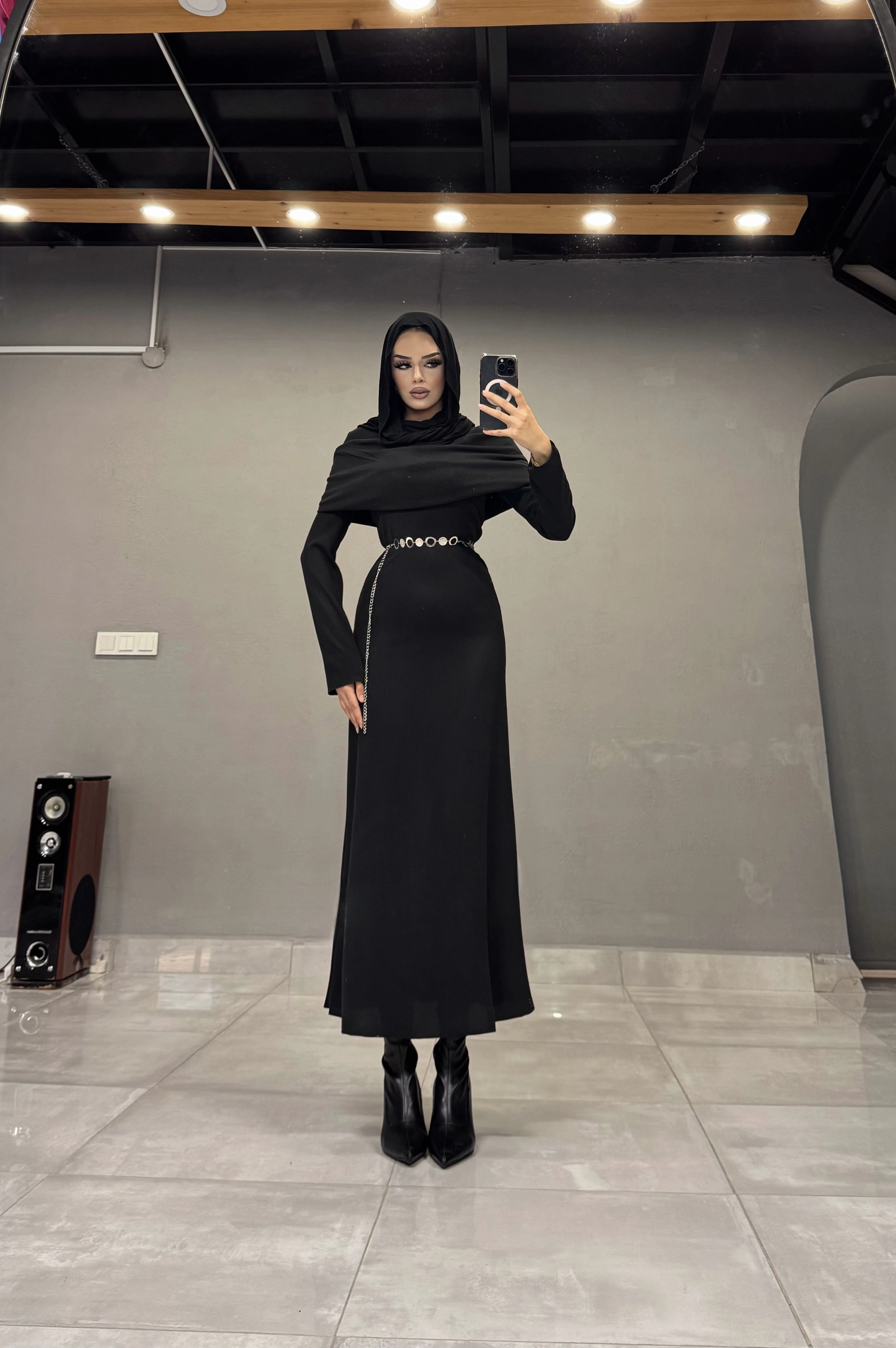 KALEM METAL KEMERLİ ÖRME ELBİSE 