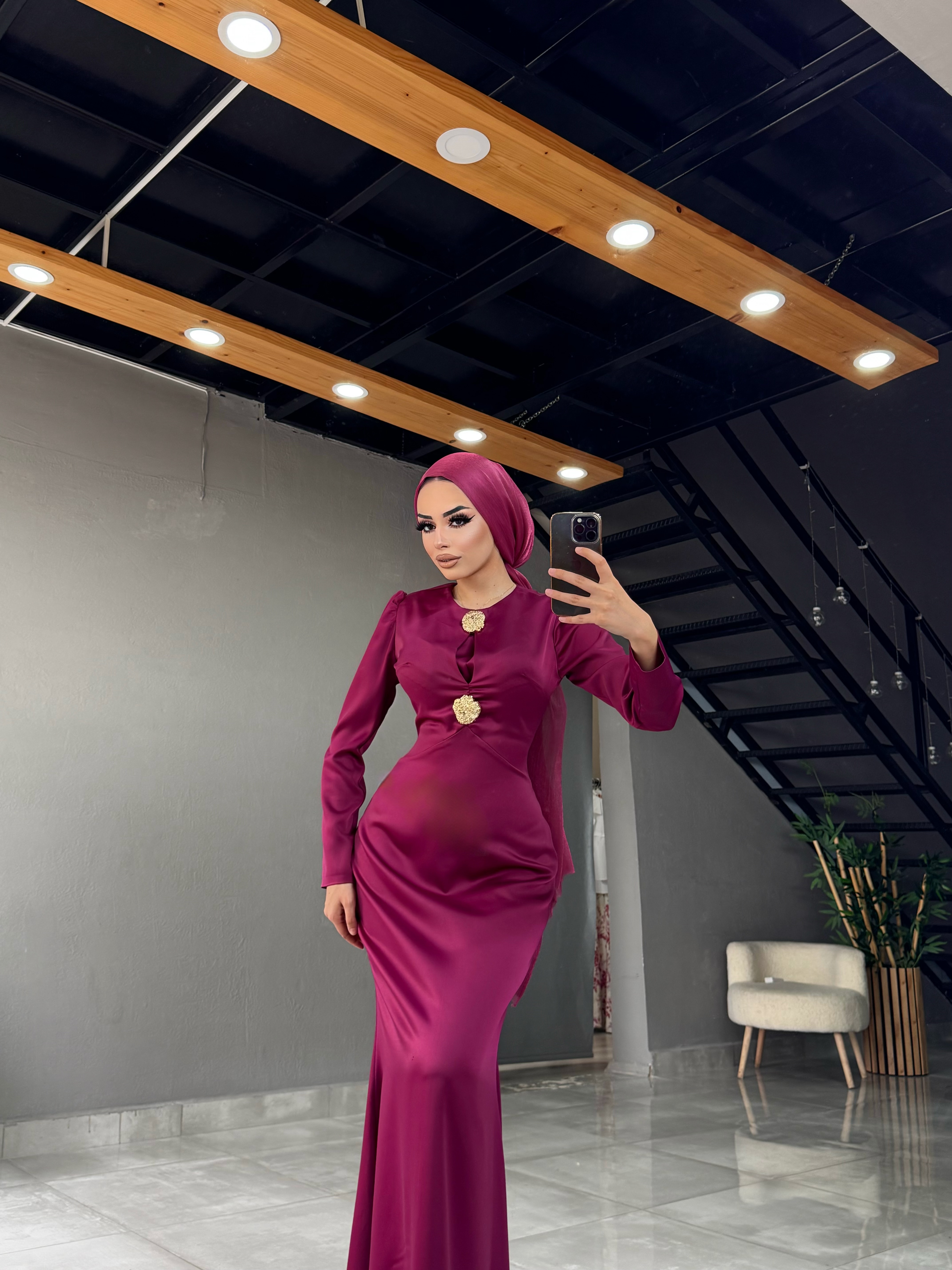 MANOLYA ABİYE