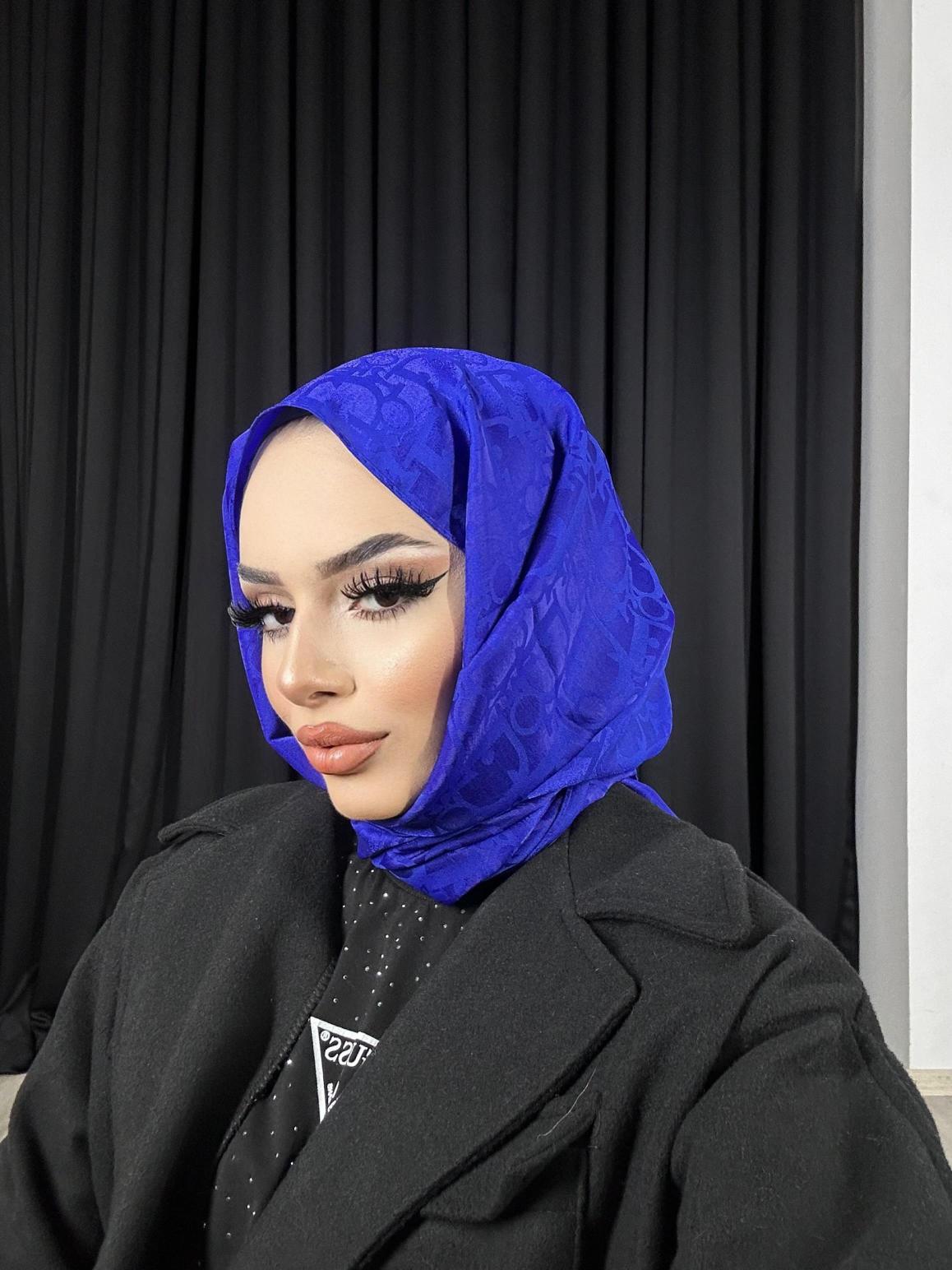 Jakarlı Dior Şal