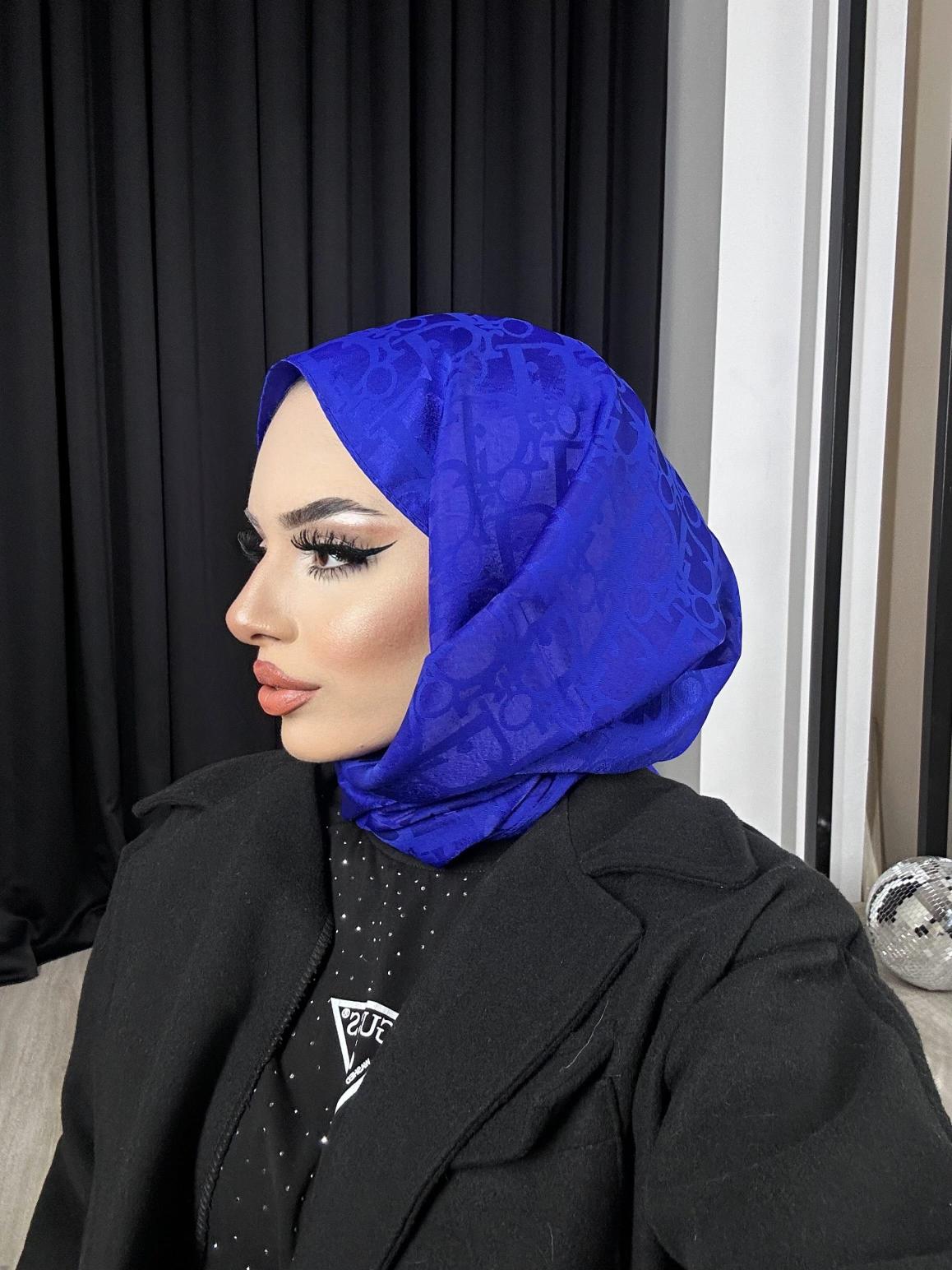 Jakarlı Dior Şal