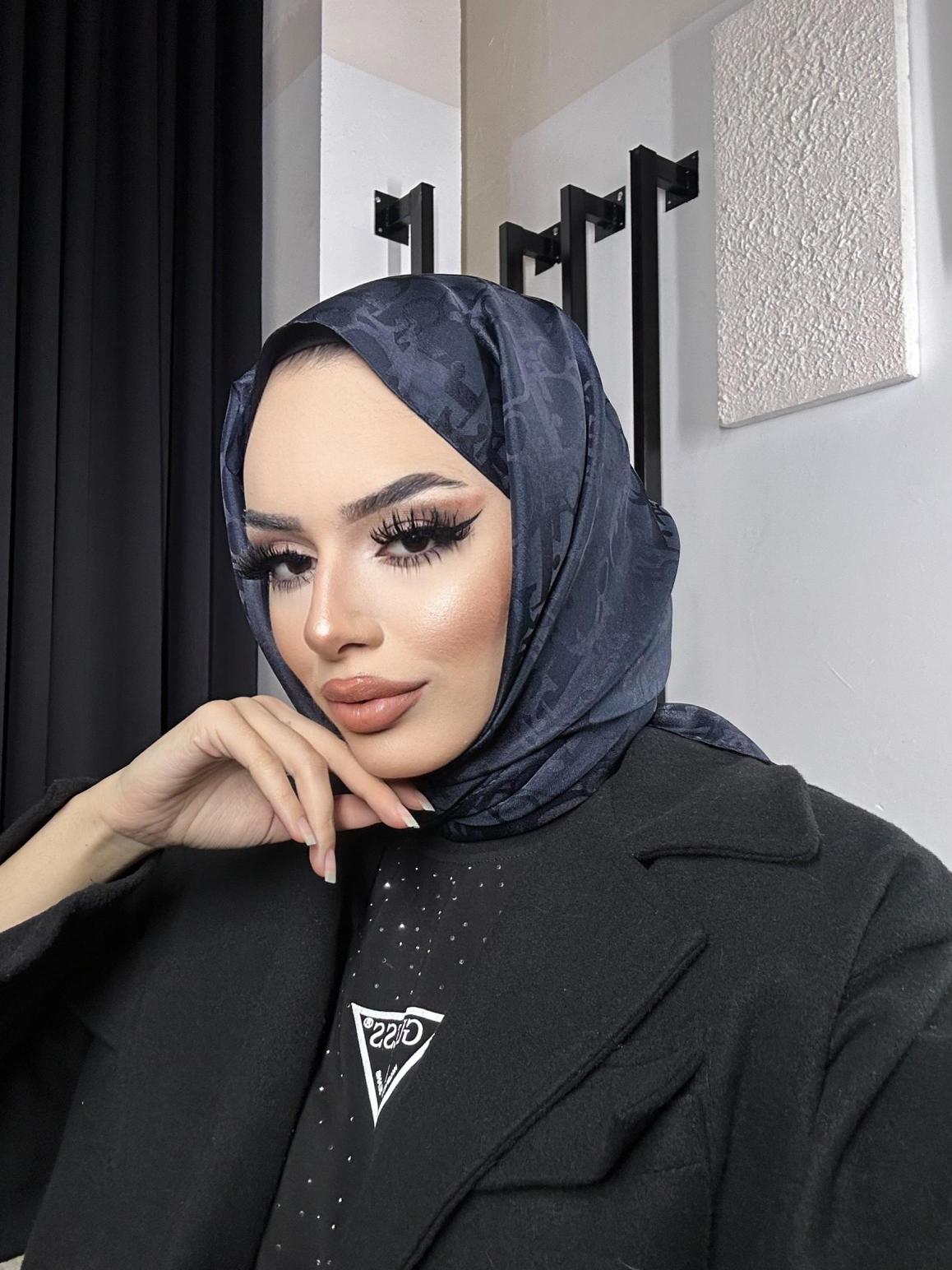 Jakarlı Dior Şal