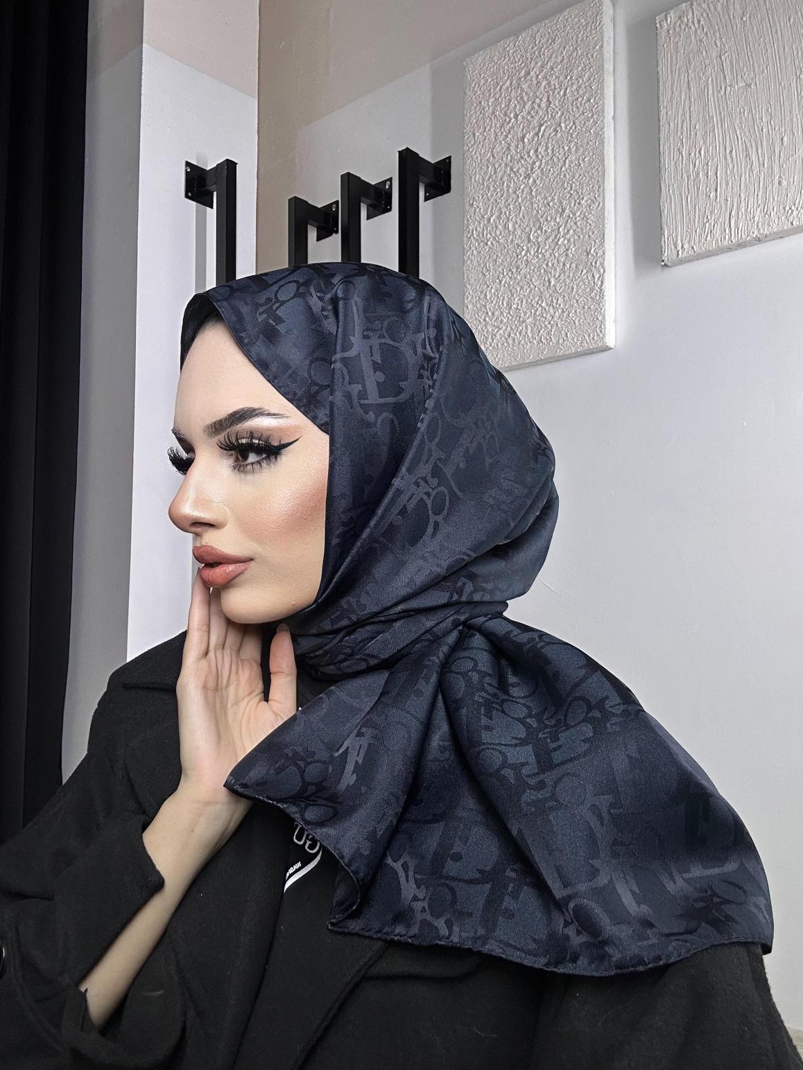 Jakarlı Dior Şal