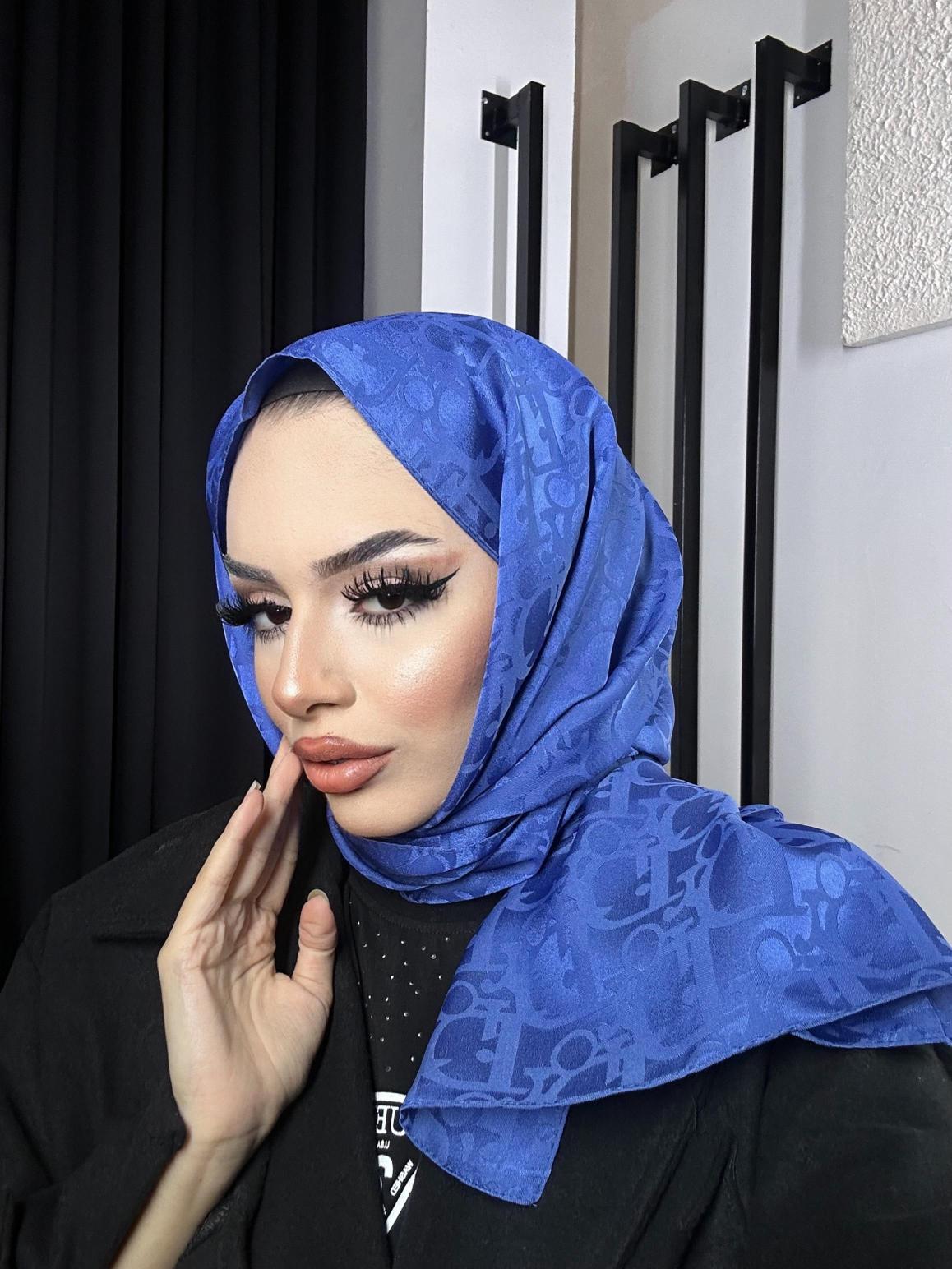 Jakarlı Dior Şal
