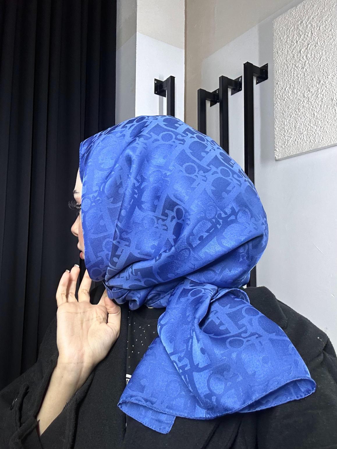 Jakarlı Dior Şal