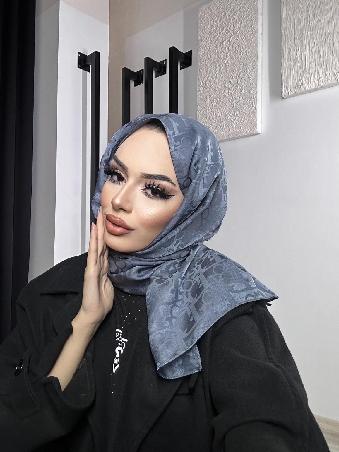 Jakarlı Dior Şal