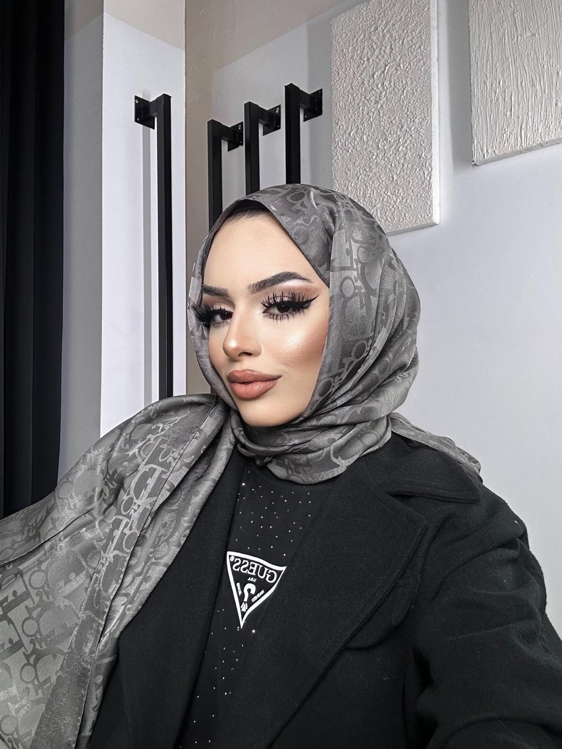 Jakarlı Dior Şal