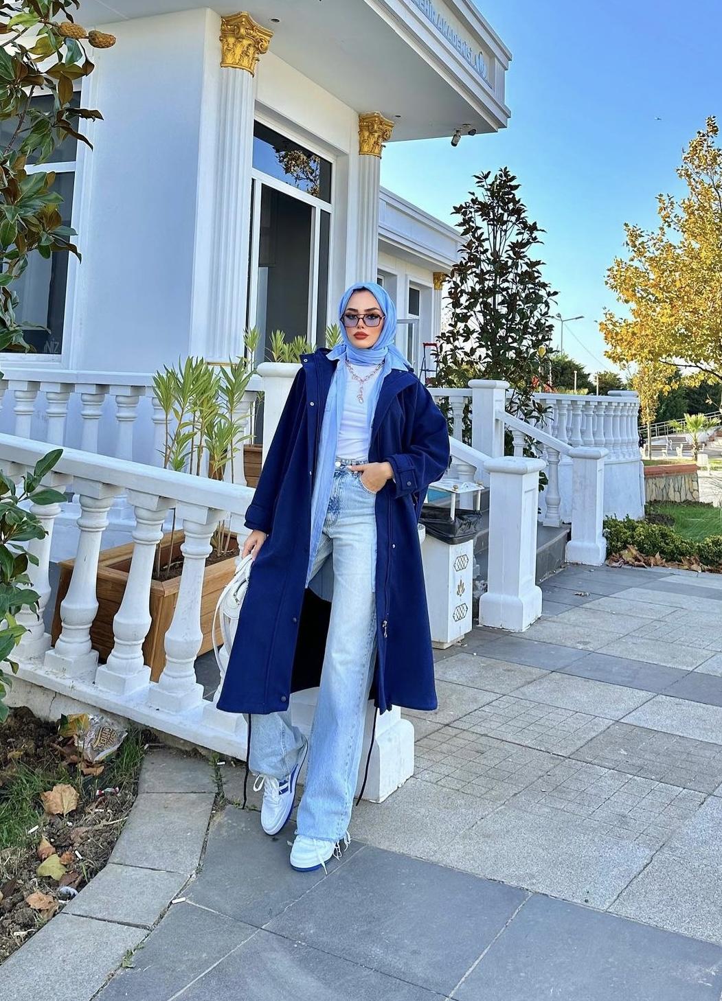 TASARIM OVERSİZE KAPÜŞONLU KAŞE KABAN