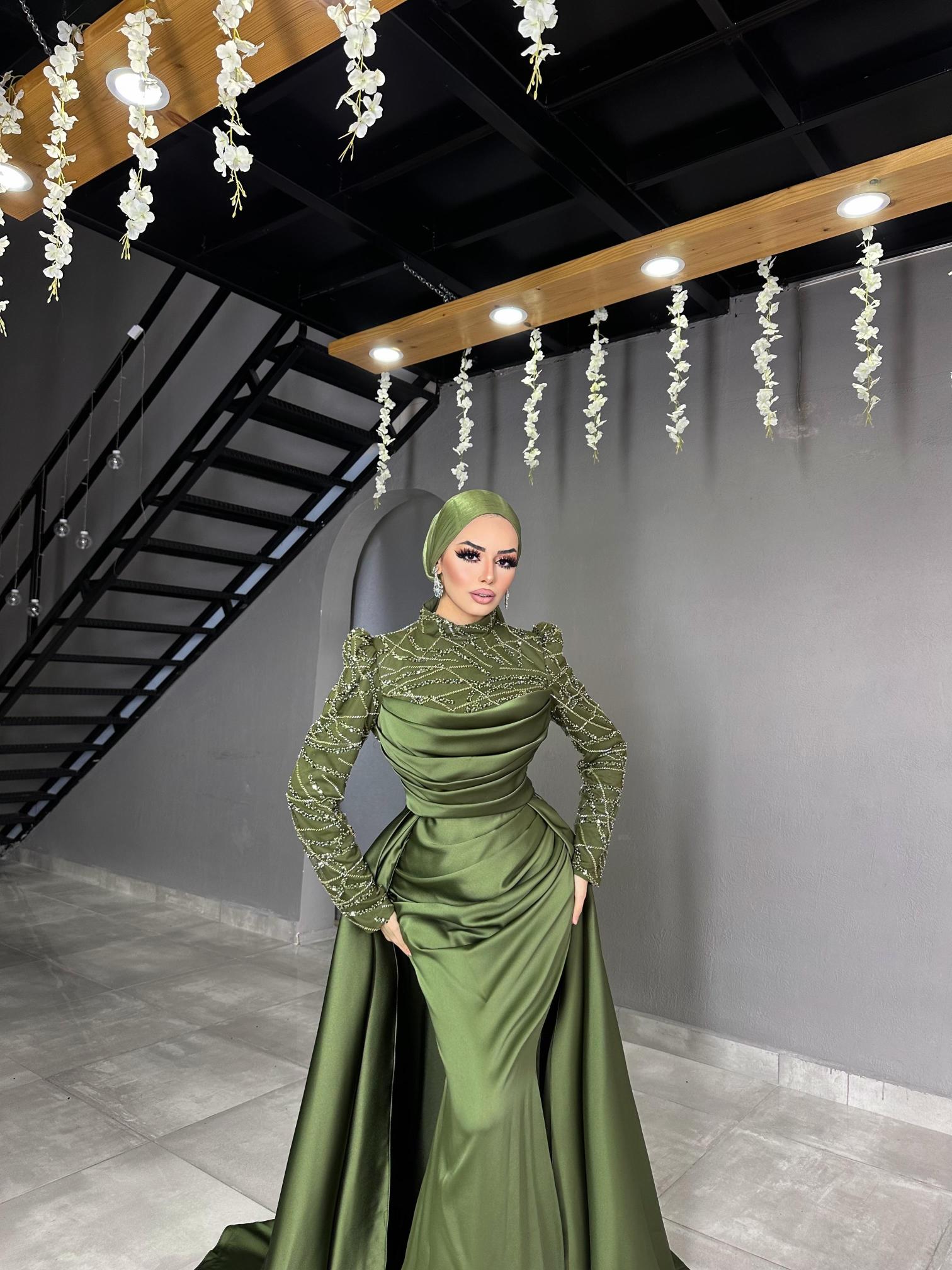 Şehrazat Saten Abiye