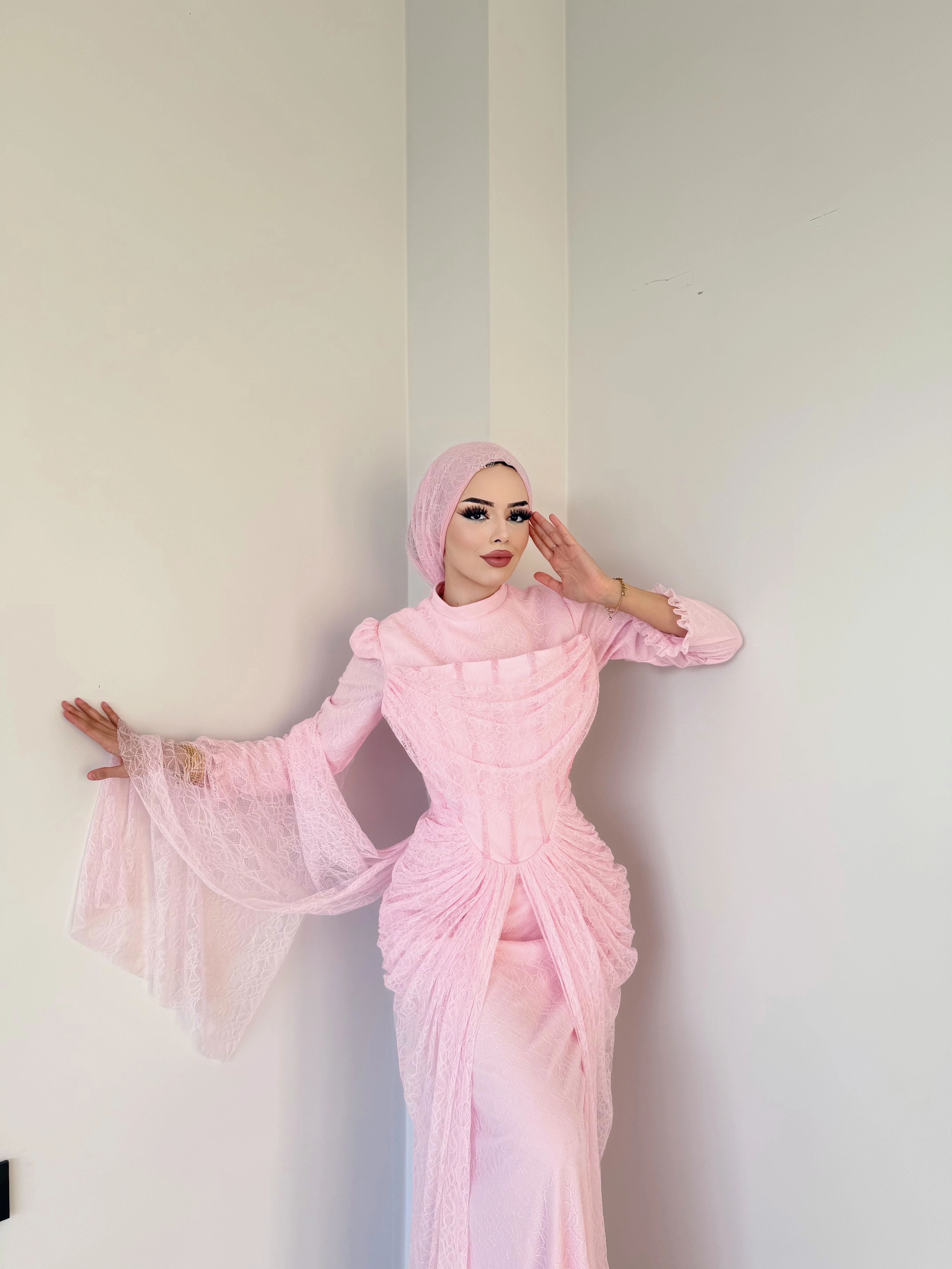 ARİANNA pinterest barbie dantel abiye 