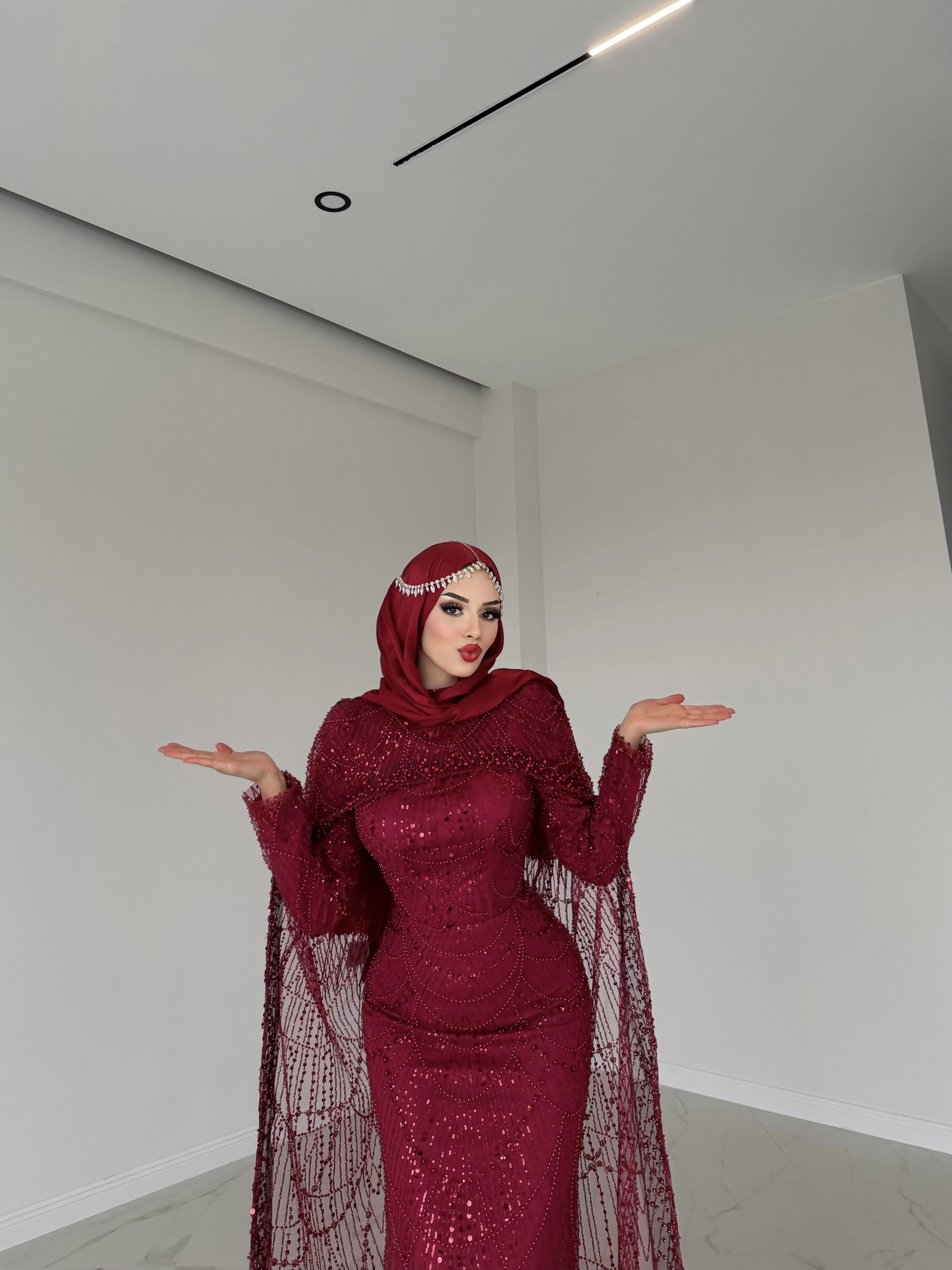 MELANY ışıltılı pelerinli abiye