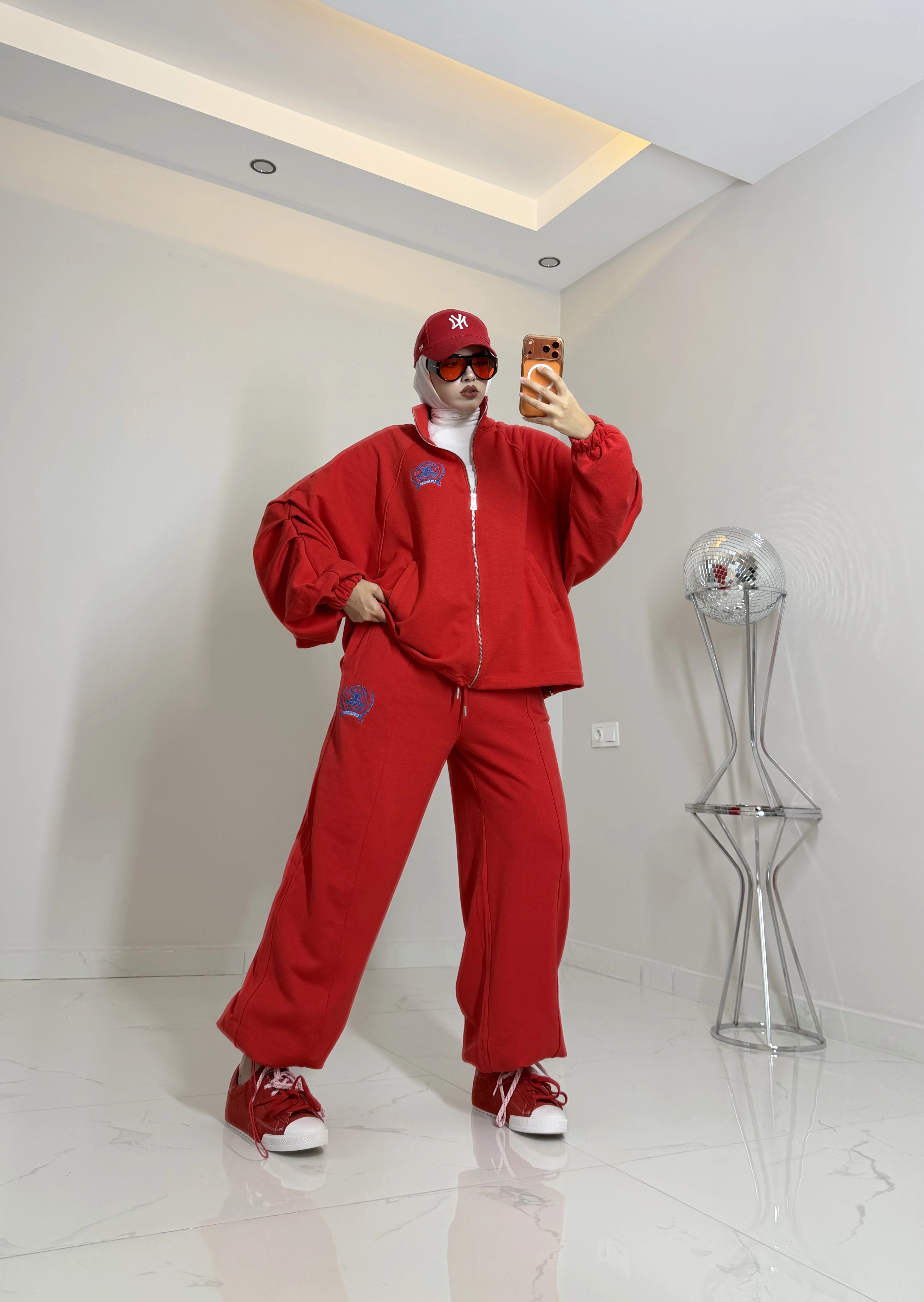 CALİFORNİA SPOR TAKIM 