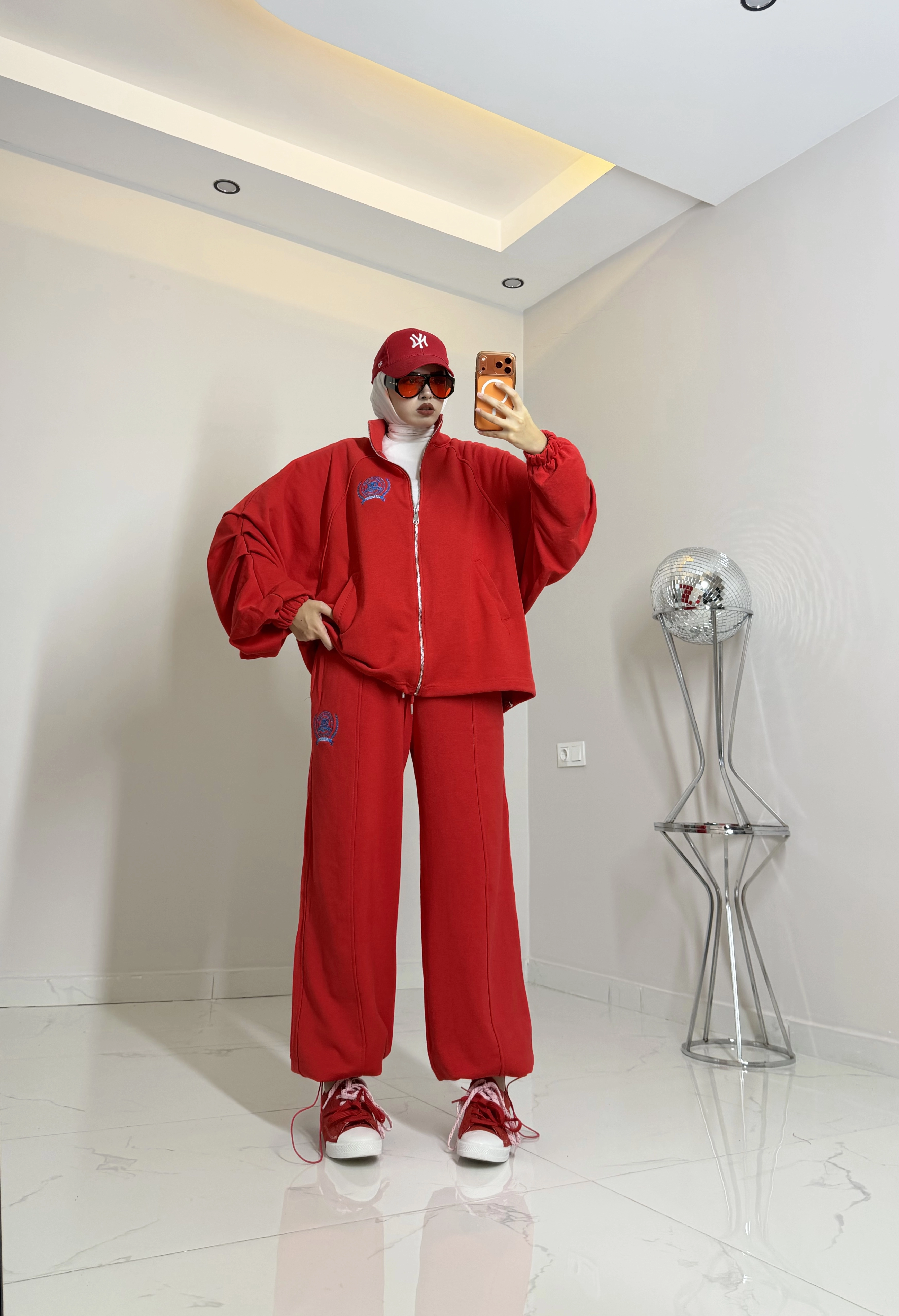 CALİFORNİA SPOR TAKIM 