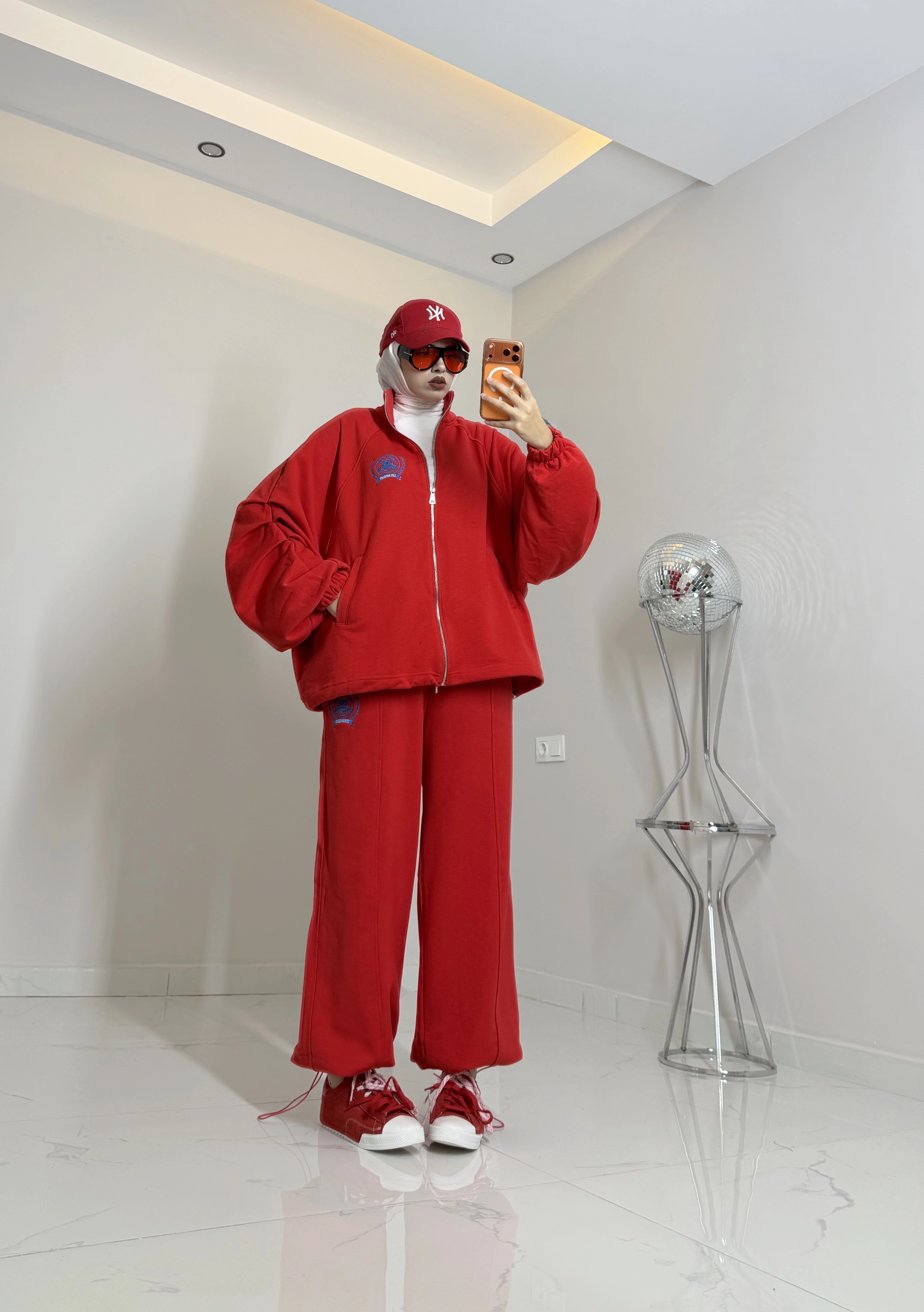 CALİFORNİA SPOR TAKIM 