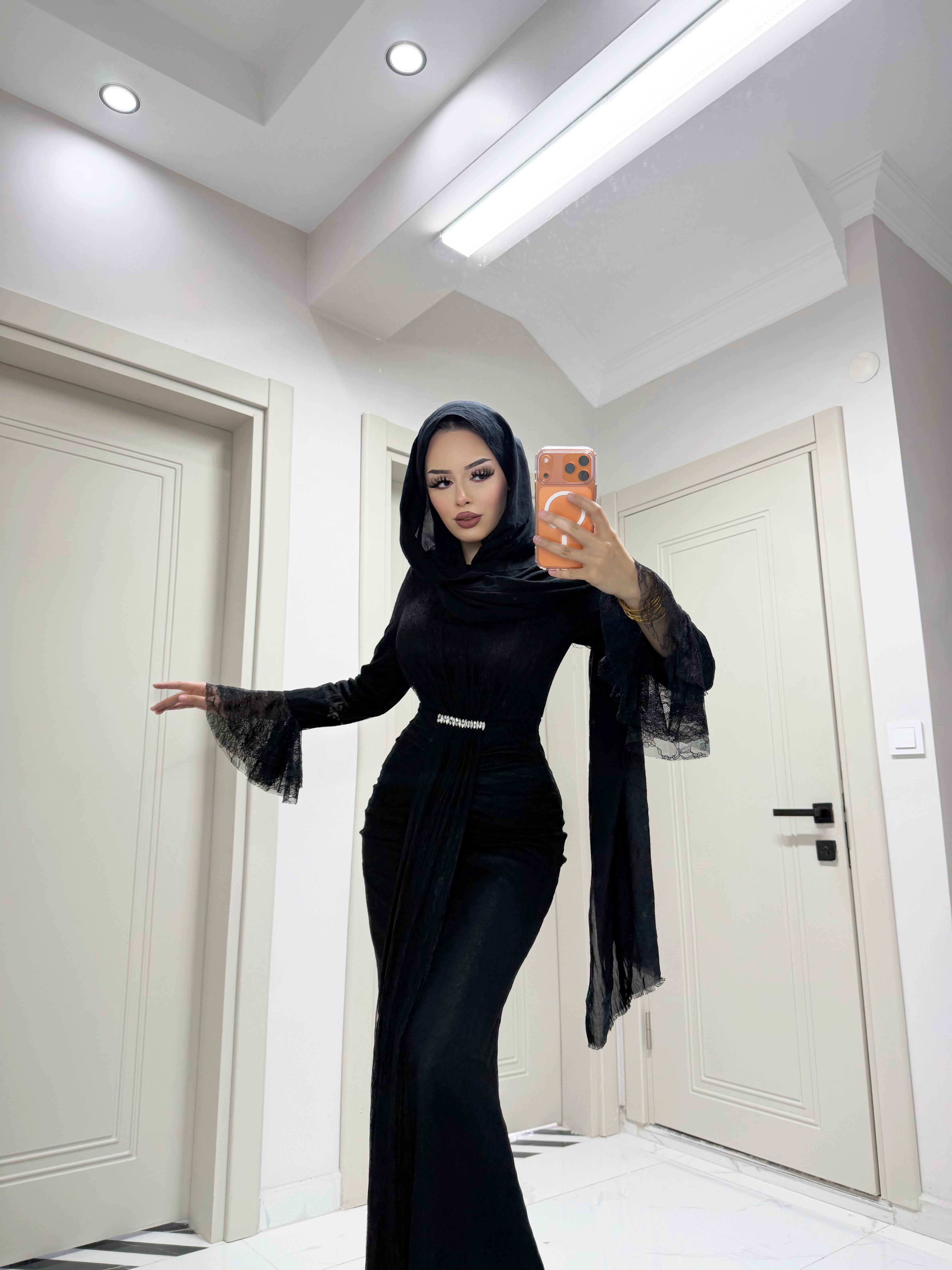“AURA” Pinterest balık dantel abiye