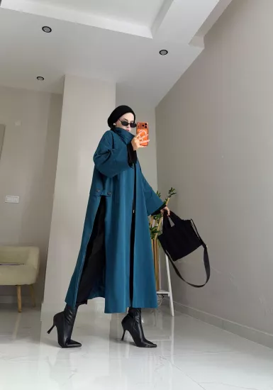 Yırtmaçlı trençkot