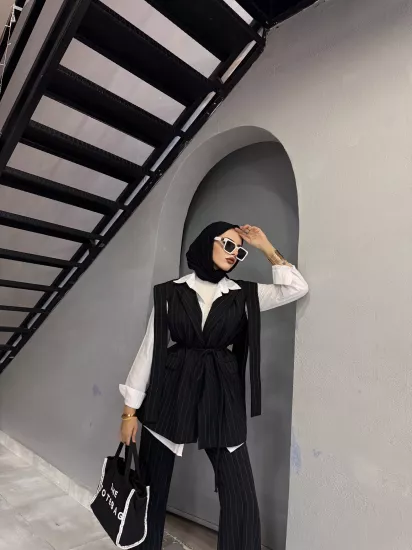 şeritli kemerli ceket takım