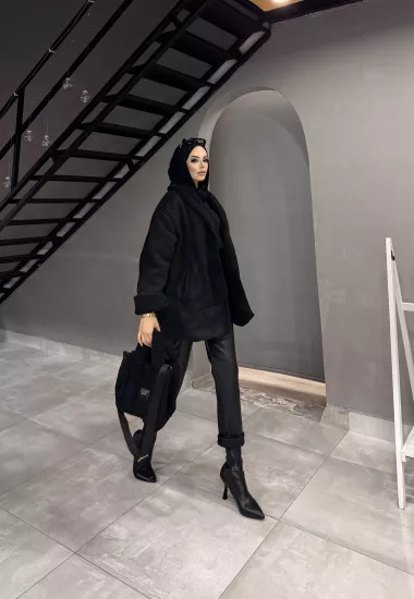 SİYAH PELUŞ CEKET